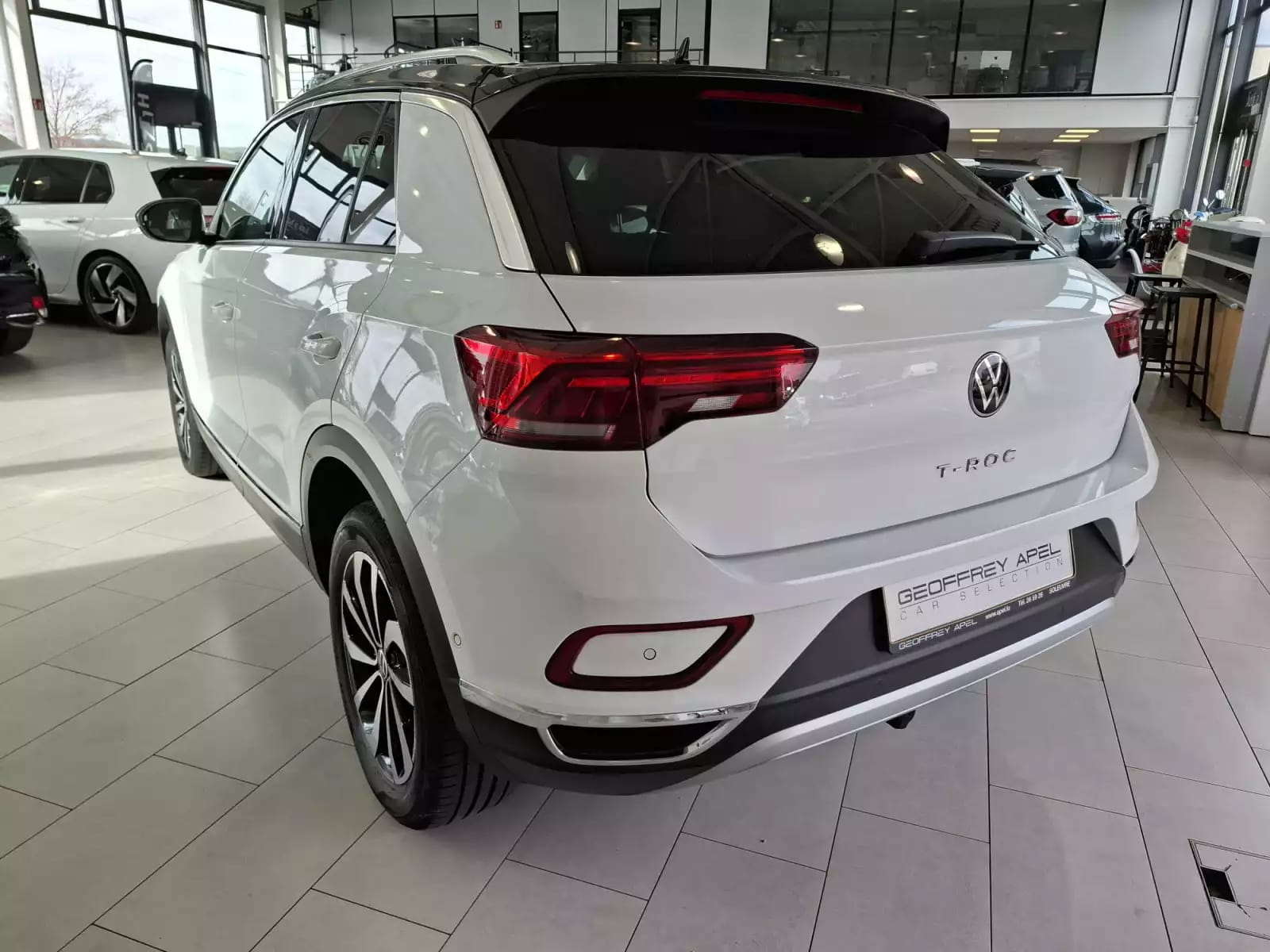 Volkswagen T-Roc 1.5 TSI 150 DSG STYLE,1 HAND,VIRTUAL,KAMERA,NAVI,CARPLAY,LED,CUIR,IQ-LIGHT - Photo 1