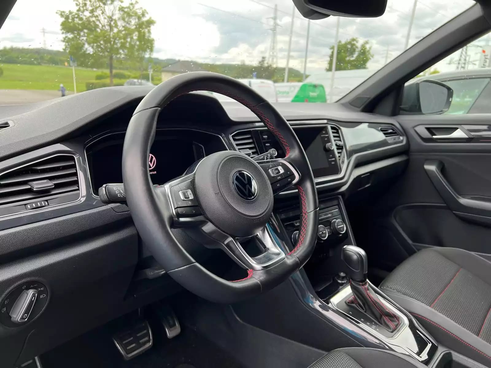 Volkswagen T-Roc 1.5 TSI 150 DSG STYLE,VIRTUAL, KAMERA,NAVI, CARPLAY, LED, CUIR,1 HAND - Photo 1