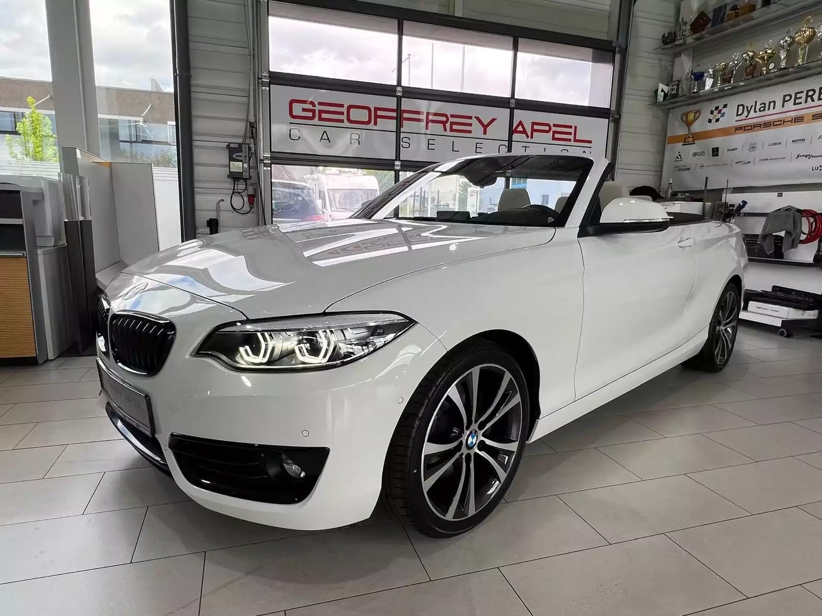 BMW 220 iA  184 CABRIO ,SPORT PAKET, 1 HAND, VOLANT M, CARPLAY, NAVI, LED,CAMERA, GARANTIE - Photo 1