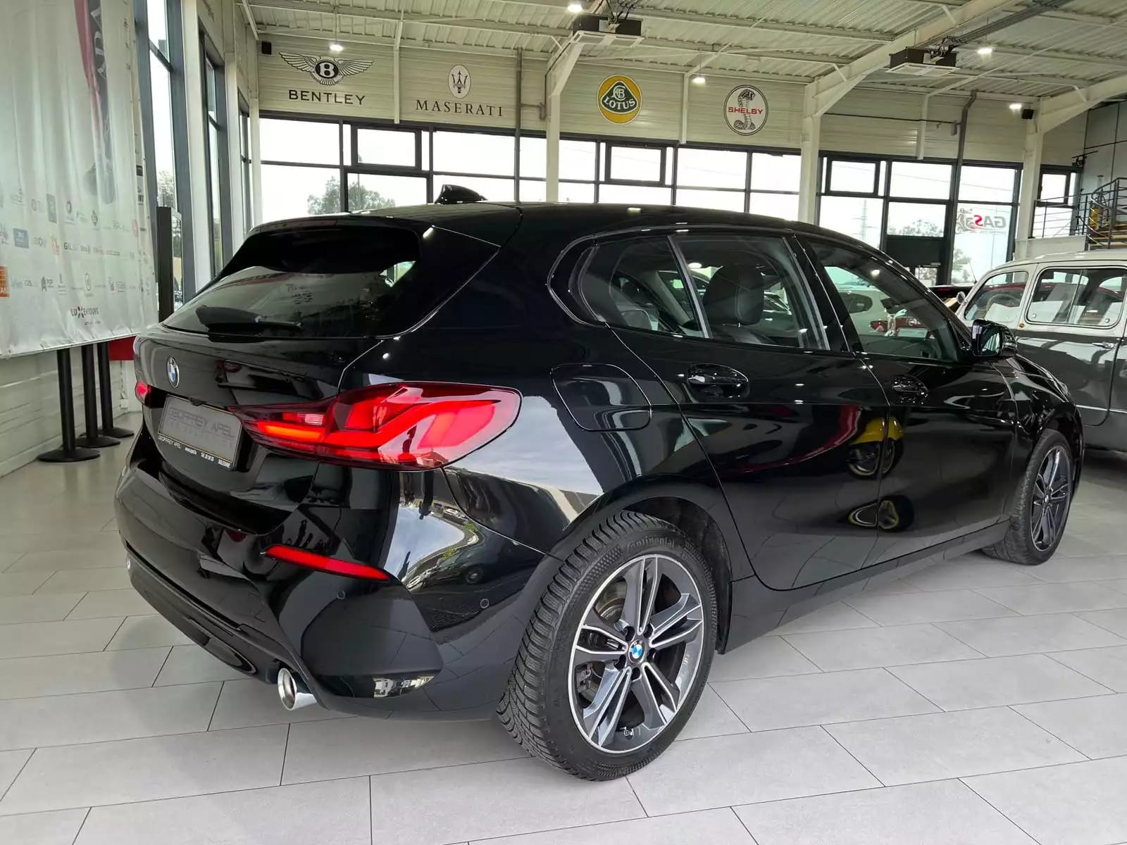 BMW 120 i SPORT LINE PAKET, CUIR, NAVI, CAMERA, LED, CARPLAY, VOLANT M, 1 HAND - Photo 1