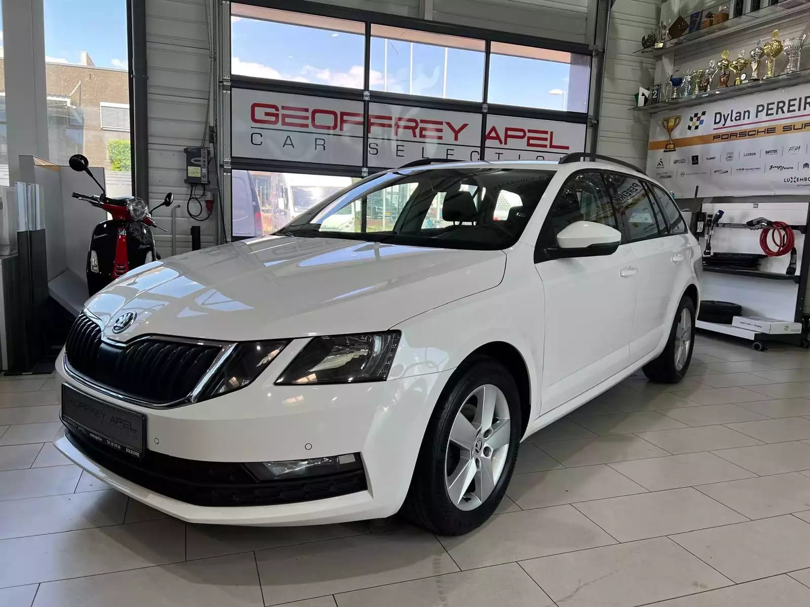 Skoda Octavia 1.6 TDI 116 NAVI, PDC,CARPLAY,ALU 16'' - Photo 1