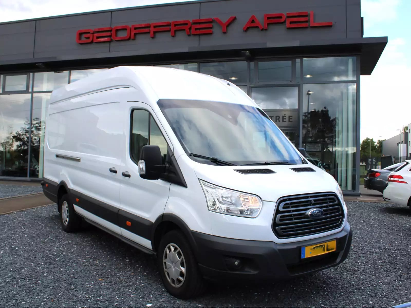 Ford Transit 2T 2.2 TDCI 155 L4H3 TREND - Photo 1