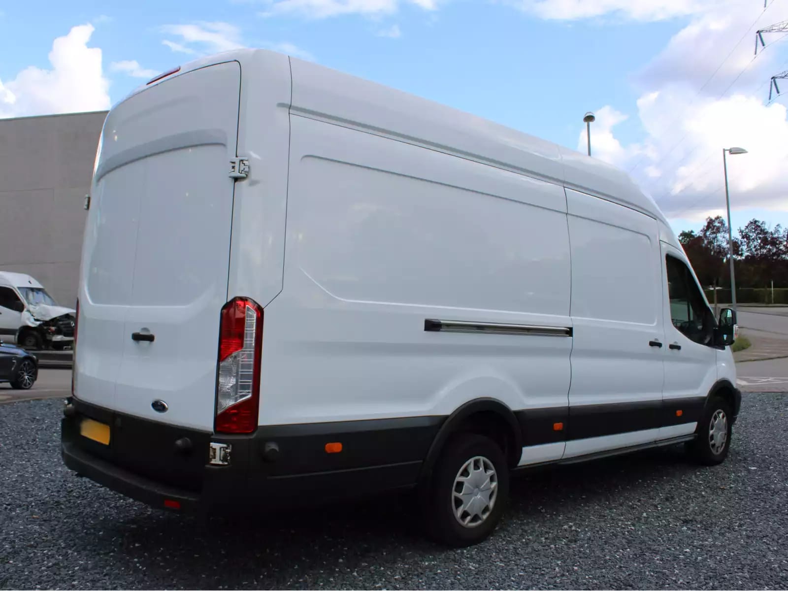 Ford Transit 2T 2.2 TDCI 155 L4H3 TREND - Photo 1