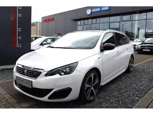 Peugeot 308 SW GT 205 PANO CUIR NAVI - Photo 2