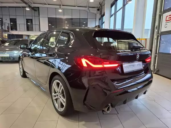 BMW 118 i M SPORT PAKET, 1 HAND, NAVI, LED, COCKPIT DIGITAL, GARANTIE - Photo 2