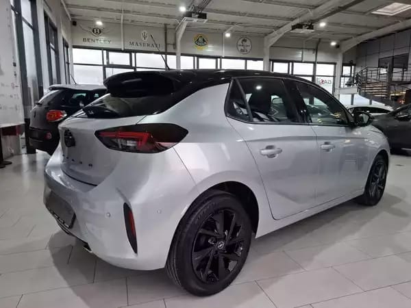 Opel Corsa 1.2 TURBO 101 GS, LED, VIRTUAL, KAMERA, CARPLAY,TEMPO, CUIR - Photo 2