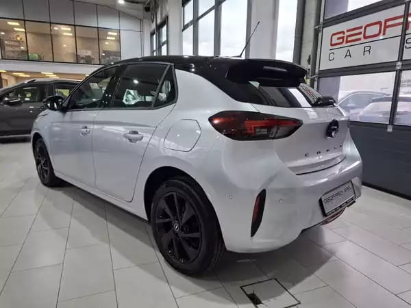 Opel Corsa 1.2 TURBO 101 GS, LED, VIRTUAL, KAMERA, CARPLAY,TEMPO, CUIR - Photo 2