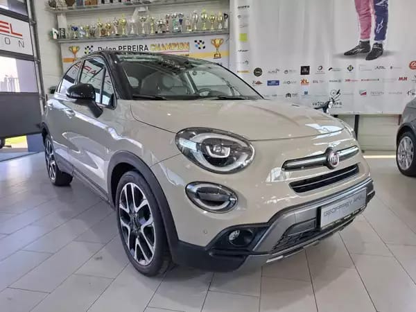 Fiat 500X CROSS 120, 1 HAND, PANORAMA, ALU 19", CAMERA, LED, PDC, U-CONNECT, - Photo 3