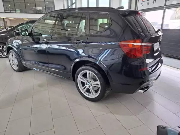 BMW X3 XDRIVE 28i Pack M, CUIR, NAVI, PANORAMA, 4*4, BLUETOOTH, ALU 19'', GARANTIE, CARNET D'ENTRETIEN - Photo 2
