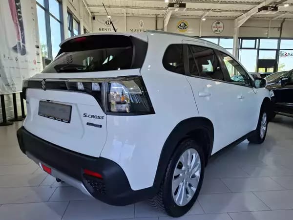 Suzuki S-Cross 1.4 TURBO HYBRID,1 HAND, CAMERA, CLIMA  AUTO, CARPLAY, ALU 17'', ASS. LIGNES, ANGLE MORT, REGULATEUR, LED, ATT. REMORQUE - Photo 3