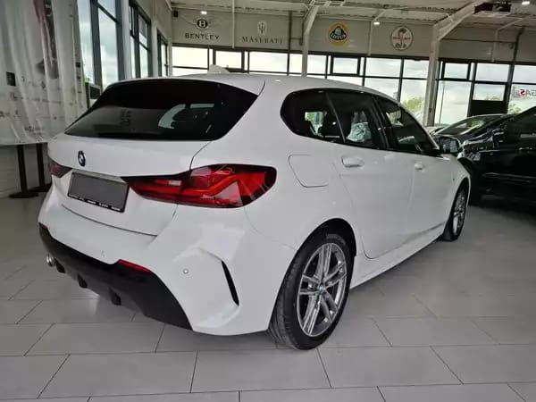 BMW 118 i M SPORT PAKET, NAVI, LED, COCKPIT DIGITAL, CARPLAY, PDC, - Photo 2