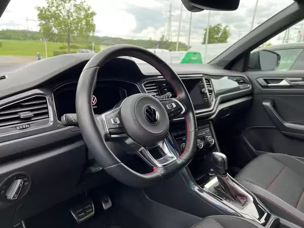 Volkswagen T-Roc 1.5 TSI 150 DSG STYLE,VIRTUAL, KAMERA,NAVI, CARPLAY, LED, CUIR,1 HAND - Photo 2