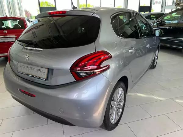 Peugeot 208 Signature 110, NAVI, PDC , BLUETOOTH, LED, KM 30000 - Photo 2