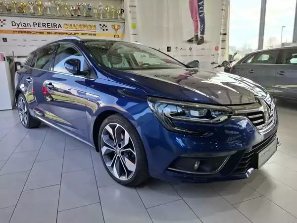 Renault Megane 1.6 DCI 130 BOSE EDITION, 1 HAND, CAMERA, CUIR, DIGITAL COCKPIT, LED, - Photo 3