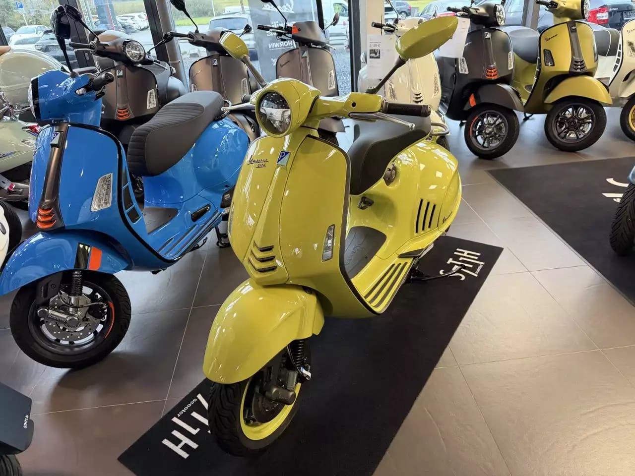 Vespa 946 Bunny - Photo 1