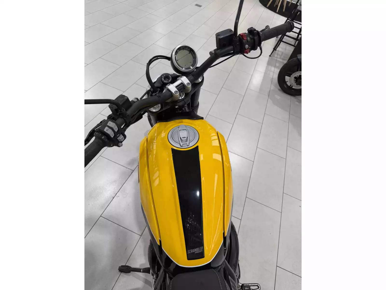 Ducati Scrambler 800 - Photo 1