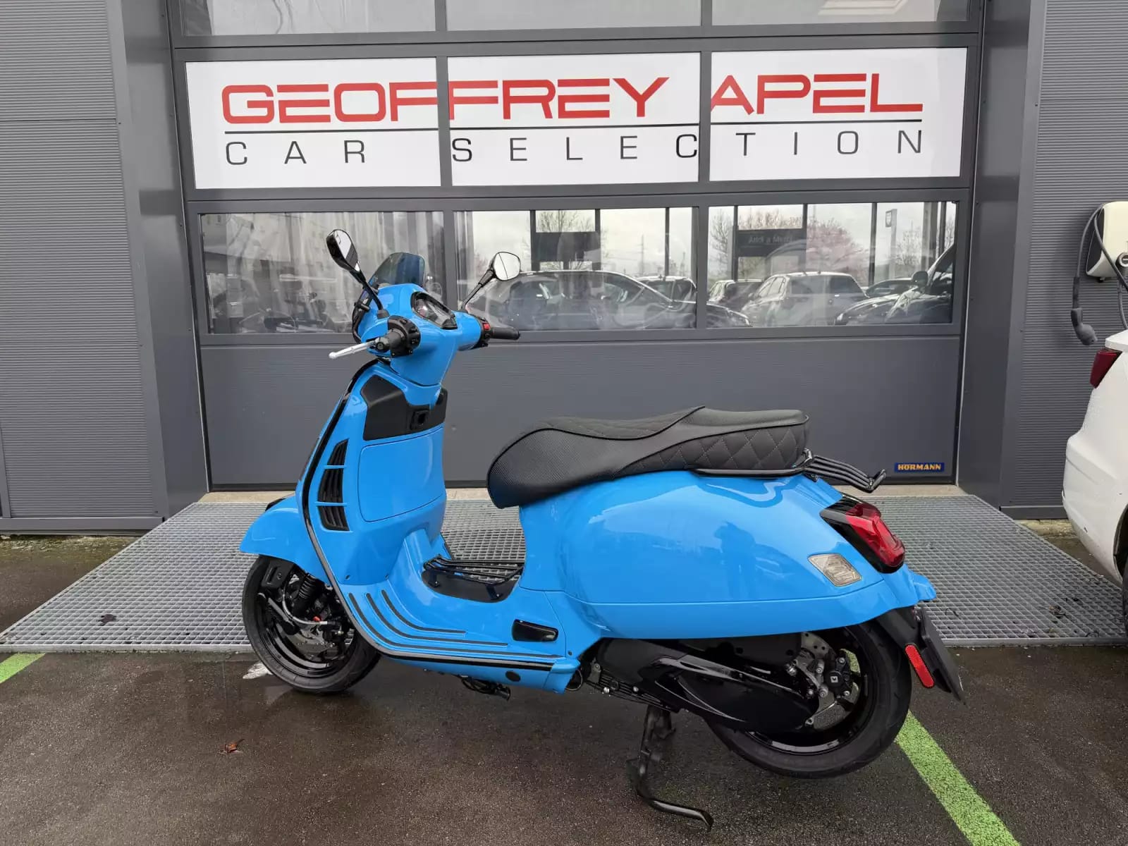 Vespa GTS Super Sport 310 - Photo 1