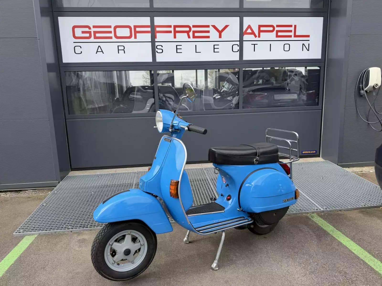 Vespa PX 125 - Photo 1