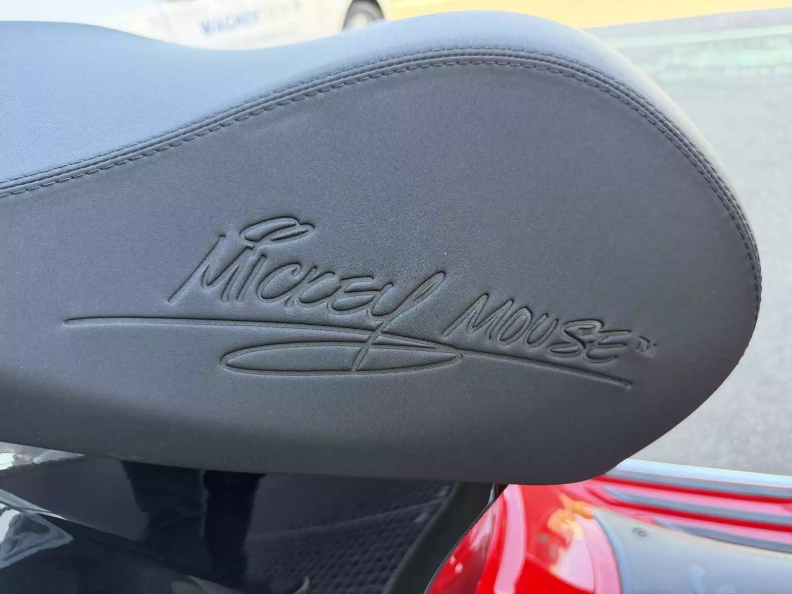 Vespa Primavera 125 Mickey Mouse - Photo 1