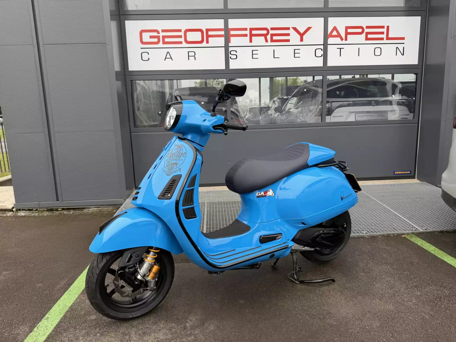 Vespa GTS Super Sport 310 - Photo 1