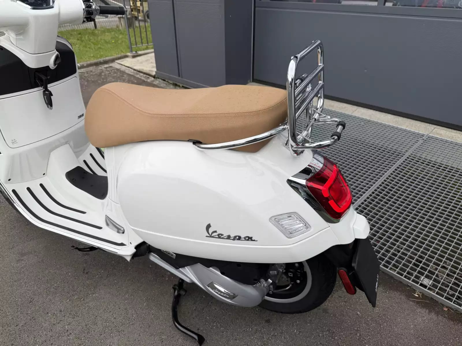 Vespa GTS Super Sport 125 - Photo 1