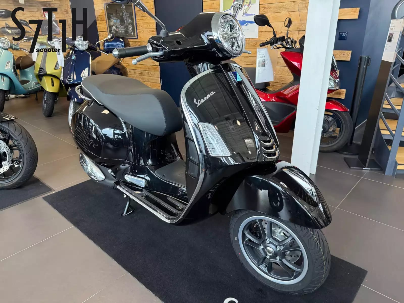 Vespa GTS 310 Super - Photo 1