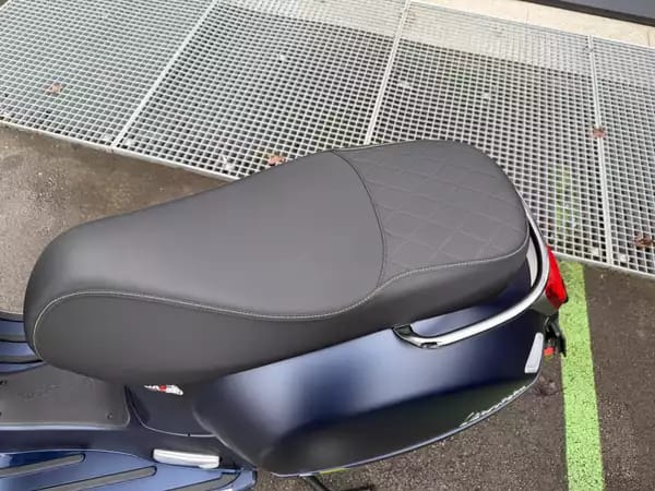 Vespa GTS Super Tech 300 - Photo 2