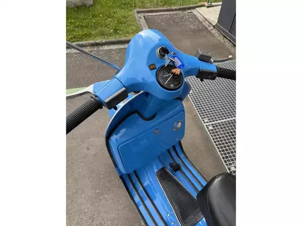 Vespa PX 125 - Photo 2