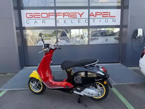 Vespa Primavera 125 Mickey Mouse - Photo 2