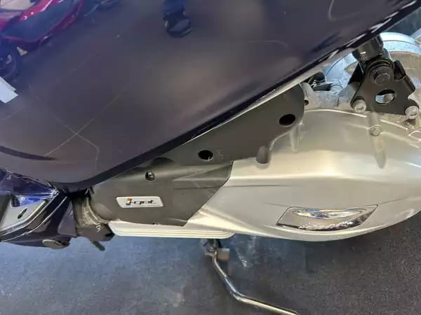 Vespa Primavera 125 - Photo 2