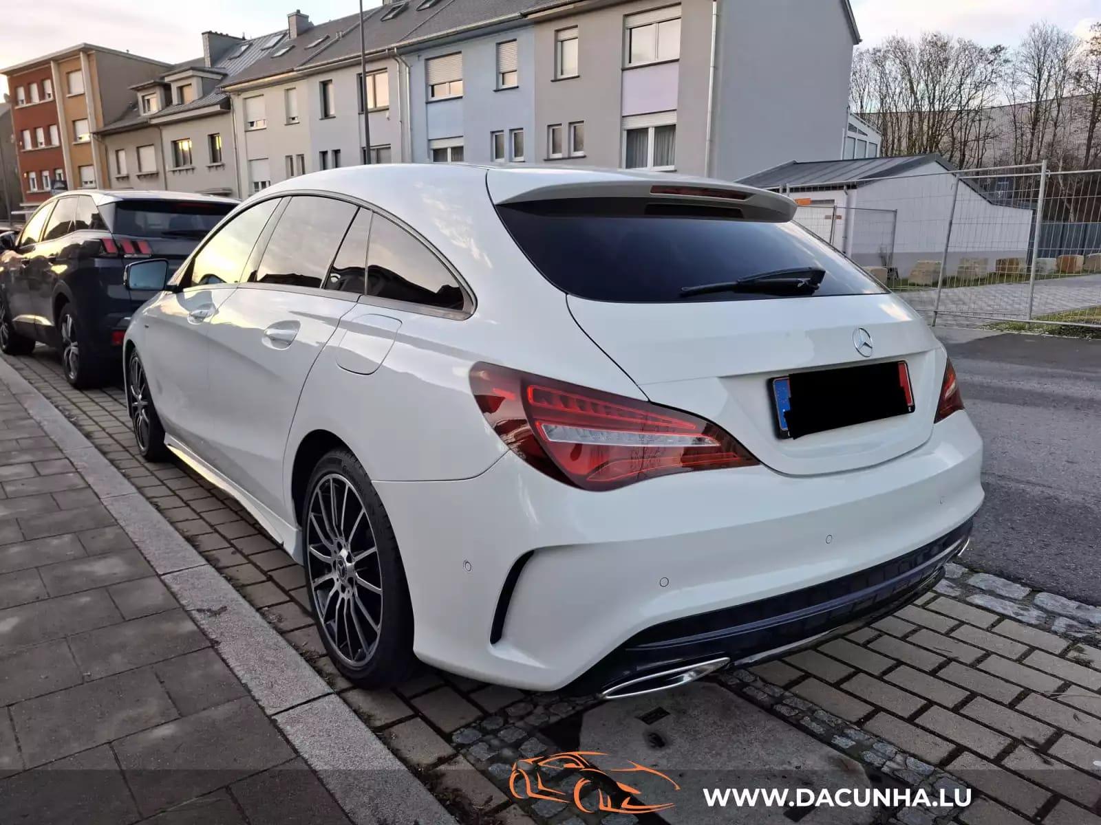 Mercedes-Benz CLA 200 Shooting Brake AMG LINE, CUIR, BI-XENON, NAVI, CAMERA - Photo 1