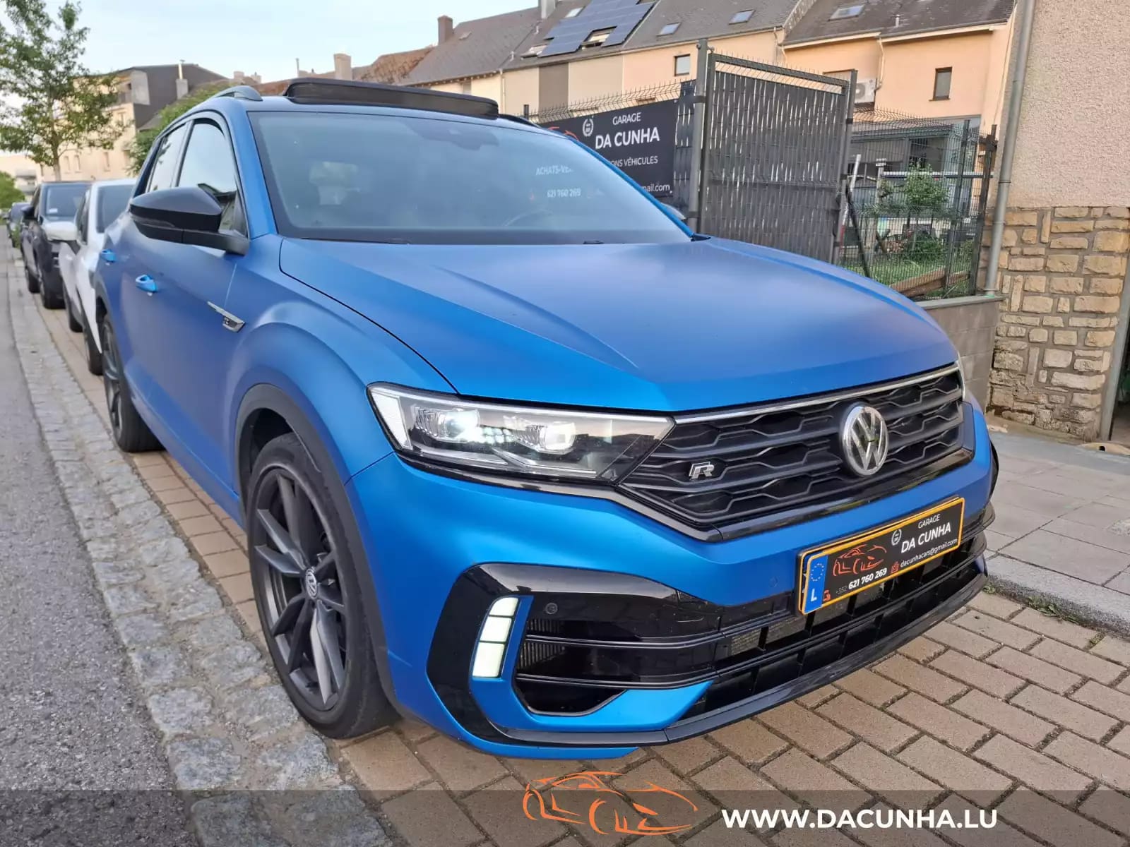 Volkswagen T-Roc 2.0 TSI R 4Motion DSG, AKRAPOVIC, PANORAMIQUE, COCKPIT, CAMERA, CUIR, 1 HAND - Photo 1