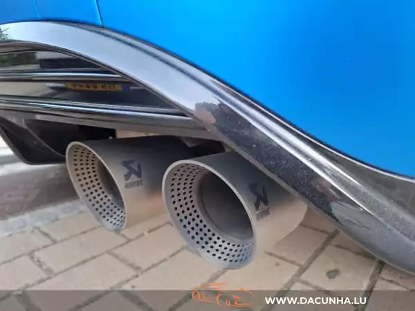 Volkswagen T-Roc 2.0 TSI R 4Motion DSG, AKRAPOVIC, PANORAMIQUE, COCKPIT, CAMERA, CUIR, 1 HAND - Photo 3