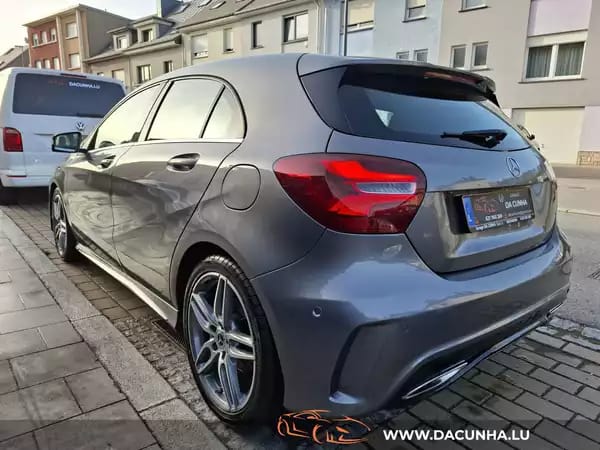 Mercedes-Benz A 180 AMG LINE, CUIR, BI-XENON, NAVI, CAMERA,LED - Photo 2