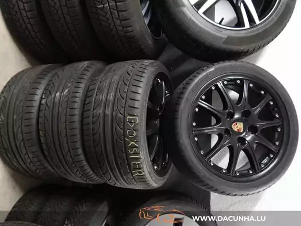 Jantes alu + Pneus été 18 265/35 R18 - Photo 2