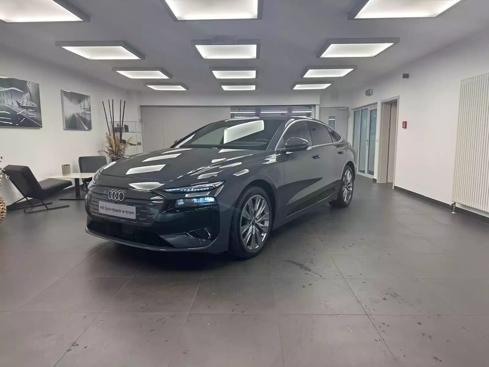 Audi A6 Sportback e-tron S Line performance 367 CV / 270 kW - Photo 1