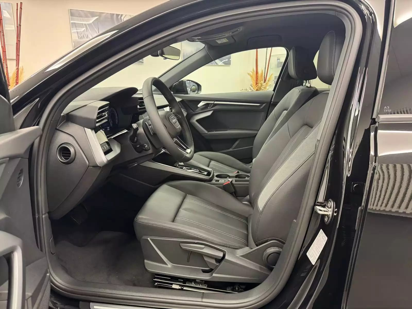 Audi A3 Limousine S line 35 TFSI 150 CV / 110 kW S tronic - Photo 1