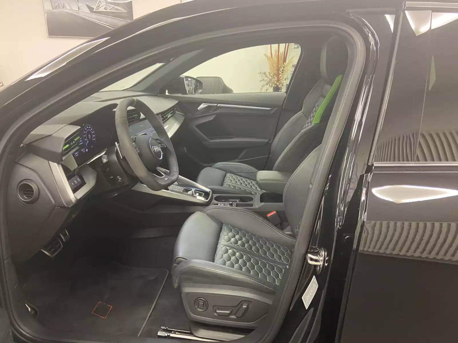 Audi RS3 Berline TFSI quattro 400 CV / 294 kW S tronic - Photo 1