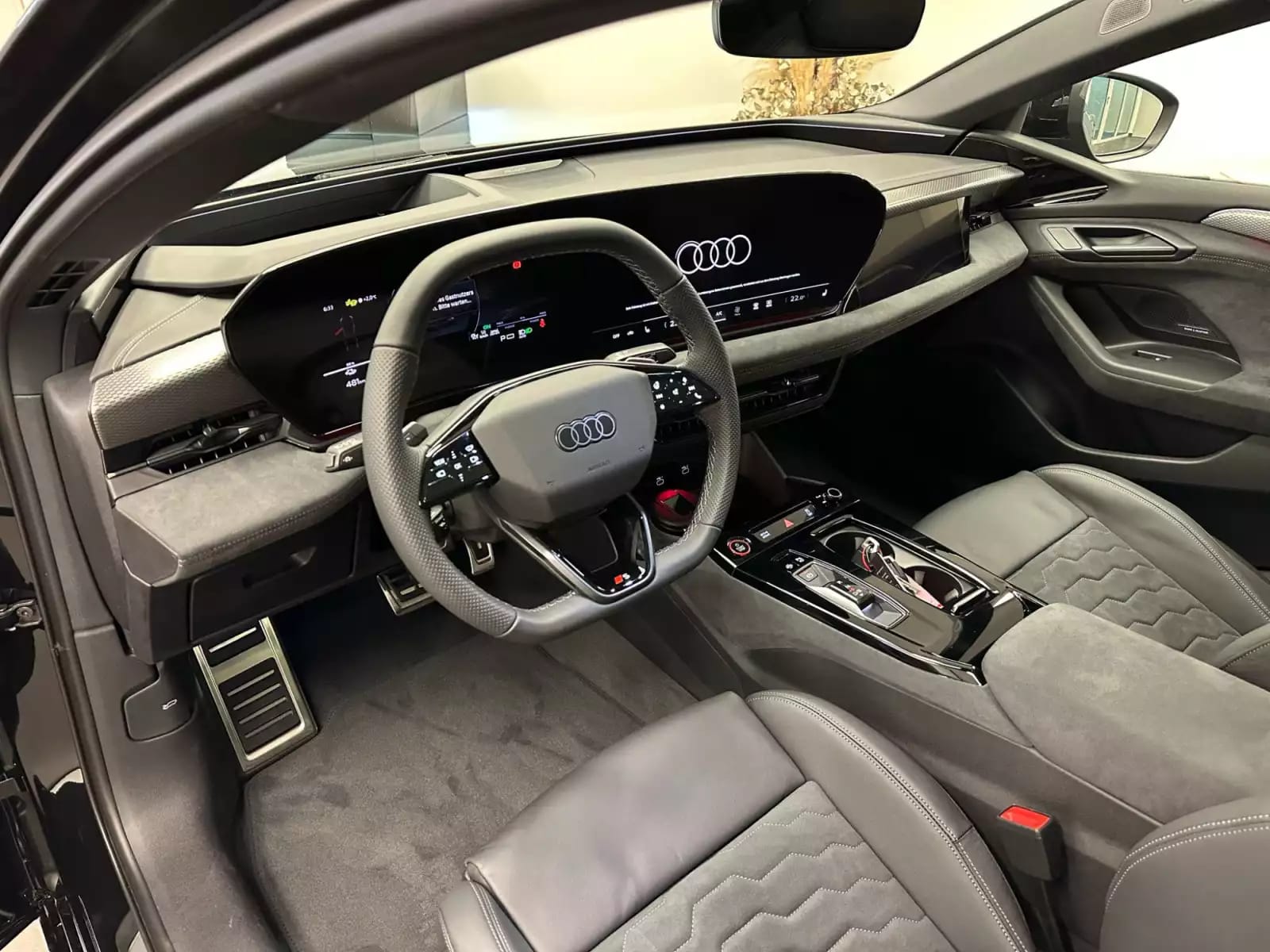 Audi A6 Sportback e-tron performance 270kW / 367ch - Photo 1