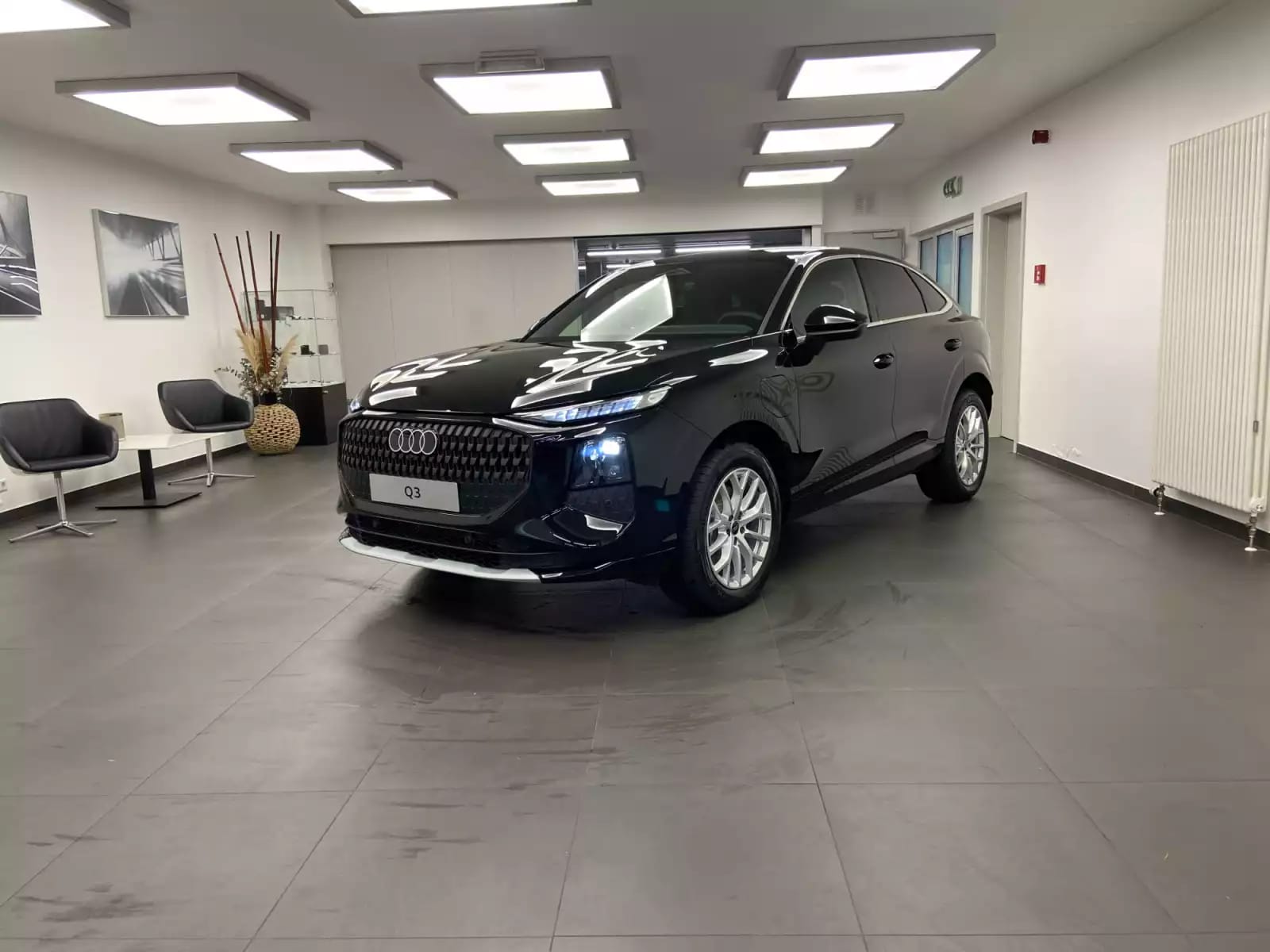 Audi Q3 Sportback e-hybrid 200kW / 272ch S tronic - Photo 1