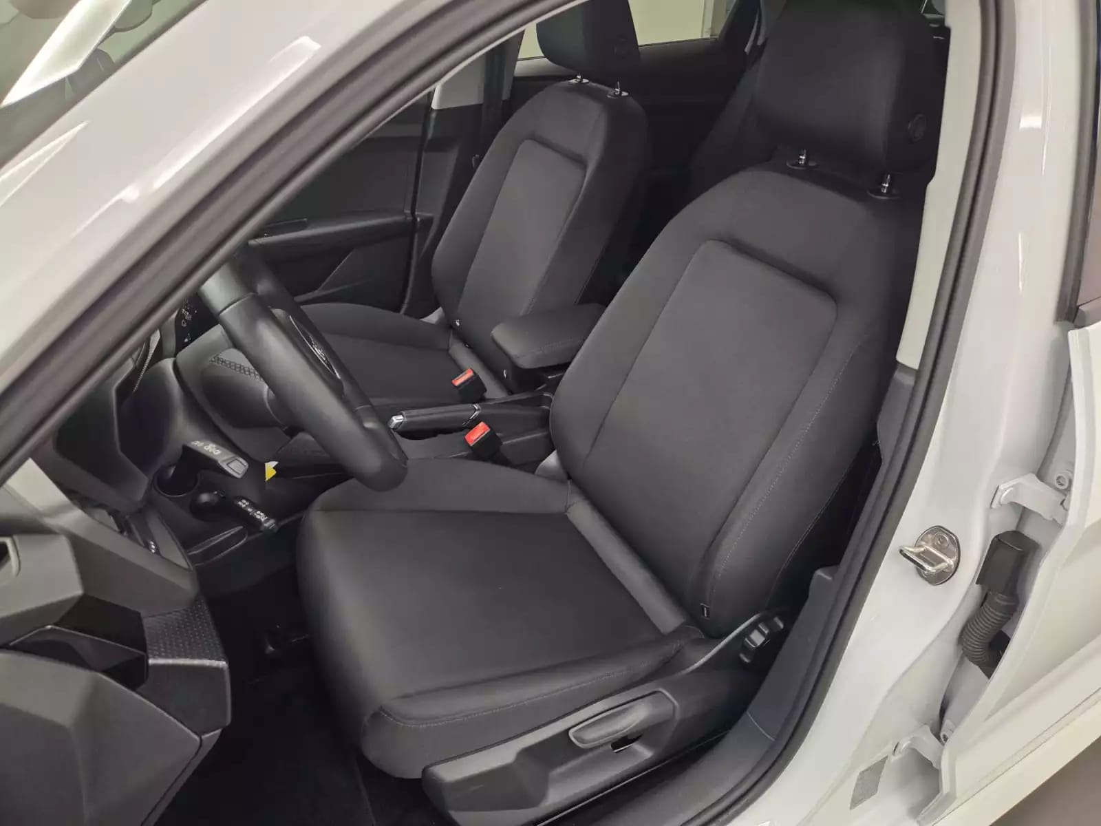 Audi A1 Sportback S line 30 TFSI 110 CV / 81 kW S tronic - Photo 1