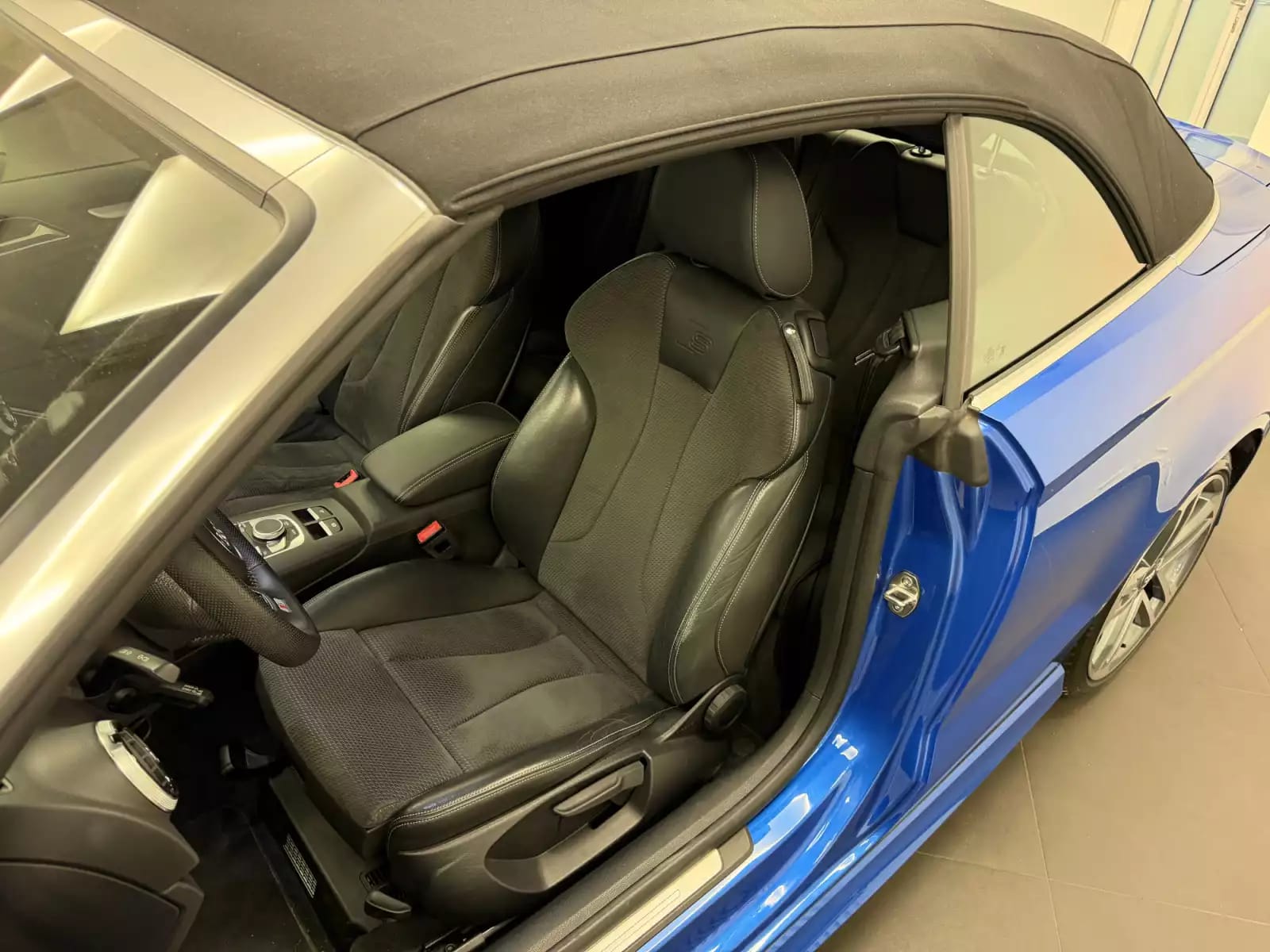 Audi A3 Cabriolet S line 1.5 TFSI 150 CV S tronic - Photo 1