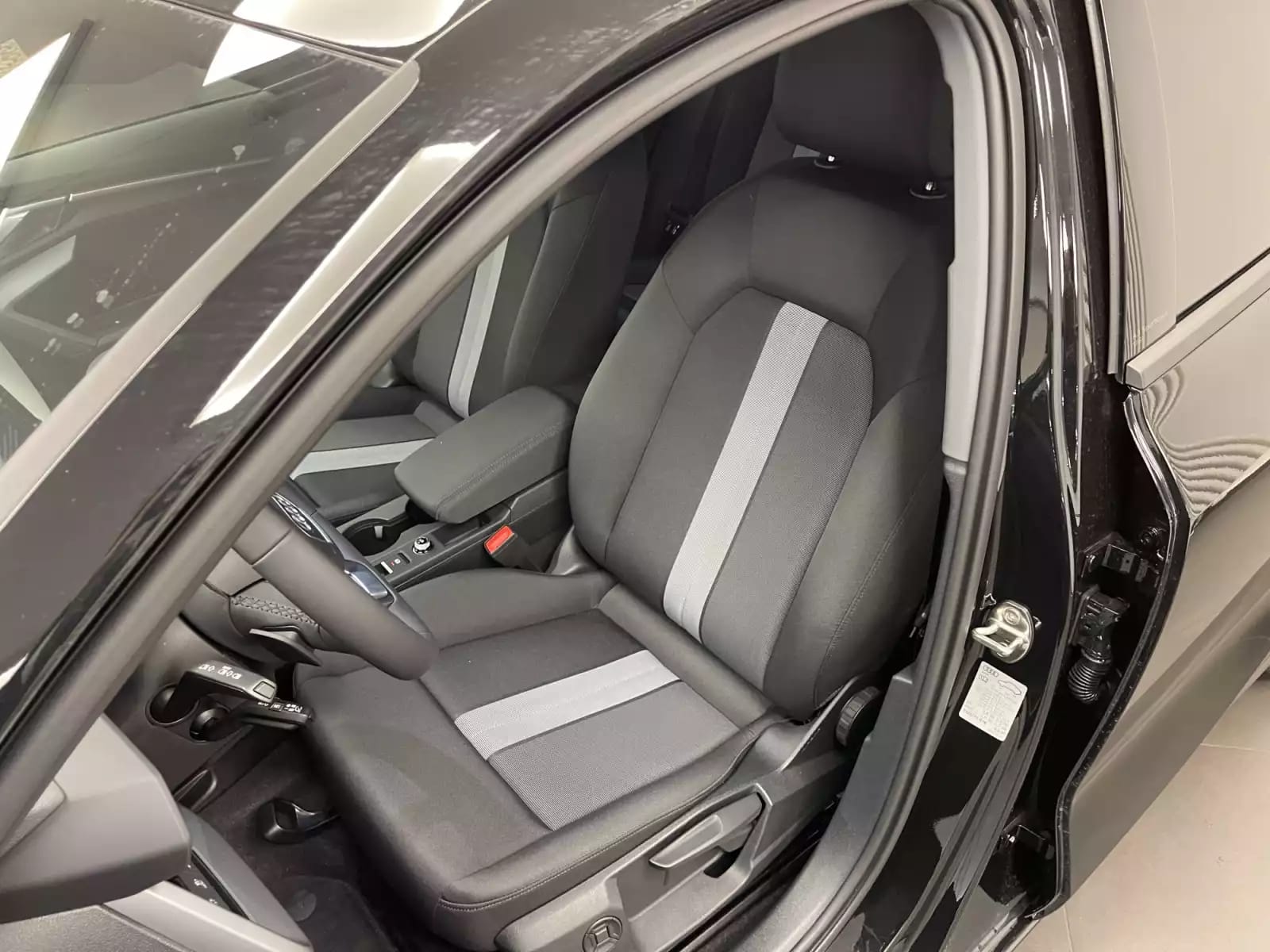 Audi A3 Sportback 30 TFSI 116 CV / 85 KW S tronic - Photo 1