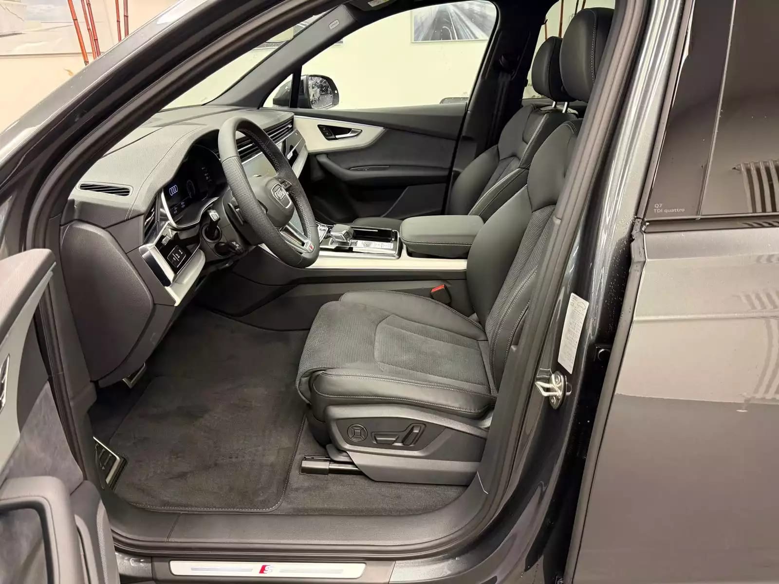 Audi Q7 SUV S line TDI quattro 286 CV / 210 kW tiptronic - Photo 1