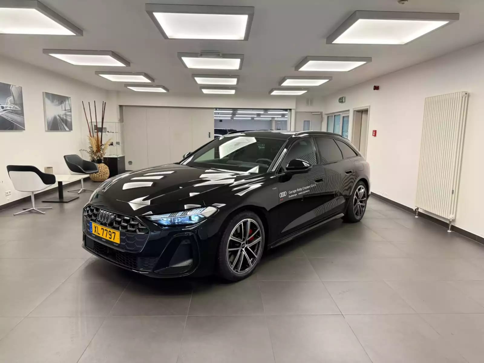 Audi A5 Avant e-hybrid quattro 367 CV / 270 KW S tronic - Photo 1