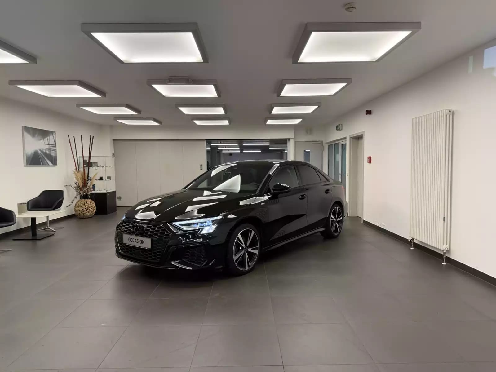 Audi A3 Berline S line 40 TFSI quattro 190 CV / 140 kW S tronic - Photo 1