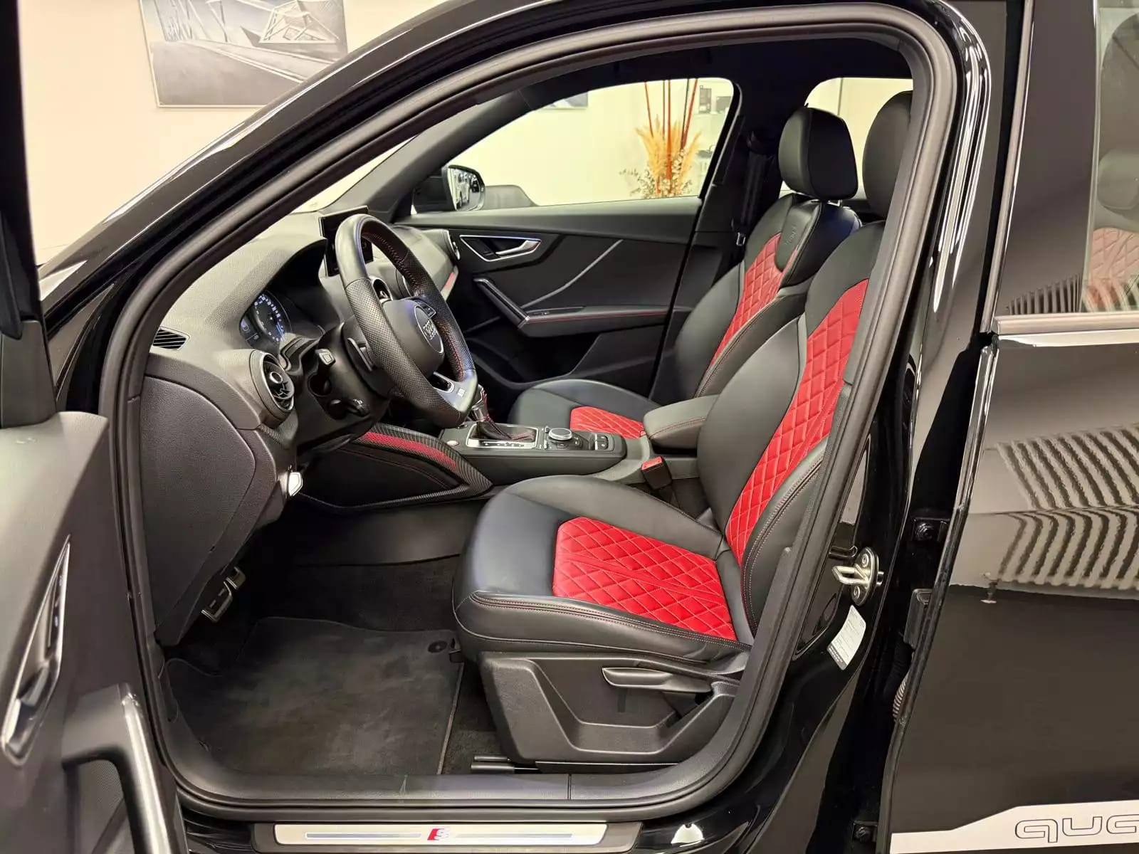 Audi SQ2 TFSI 300 CV / 221 KW quattro S tronic - Photo 1