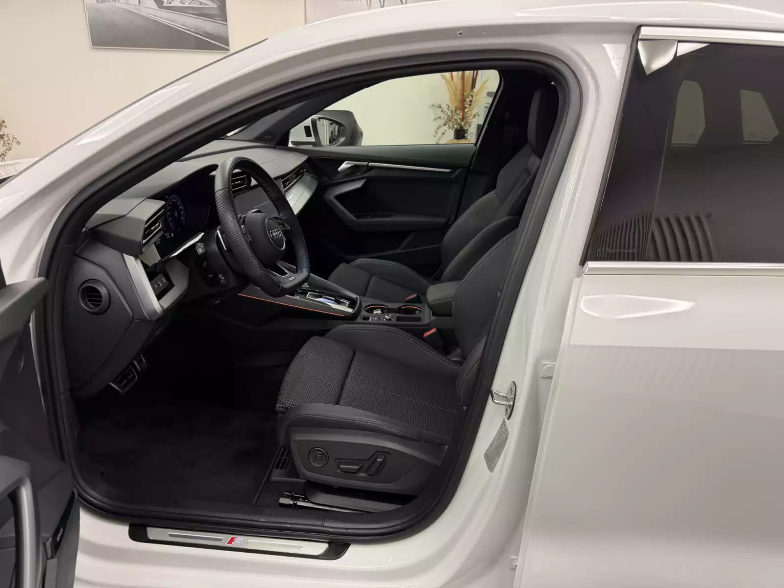 Audi A3 Sportback S line 35 TFSI 150 CV / 110 KW S tronic - Photo 1