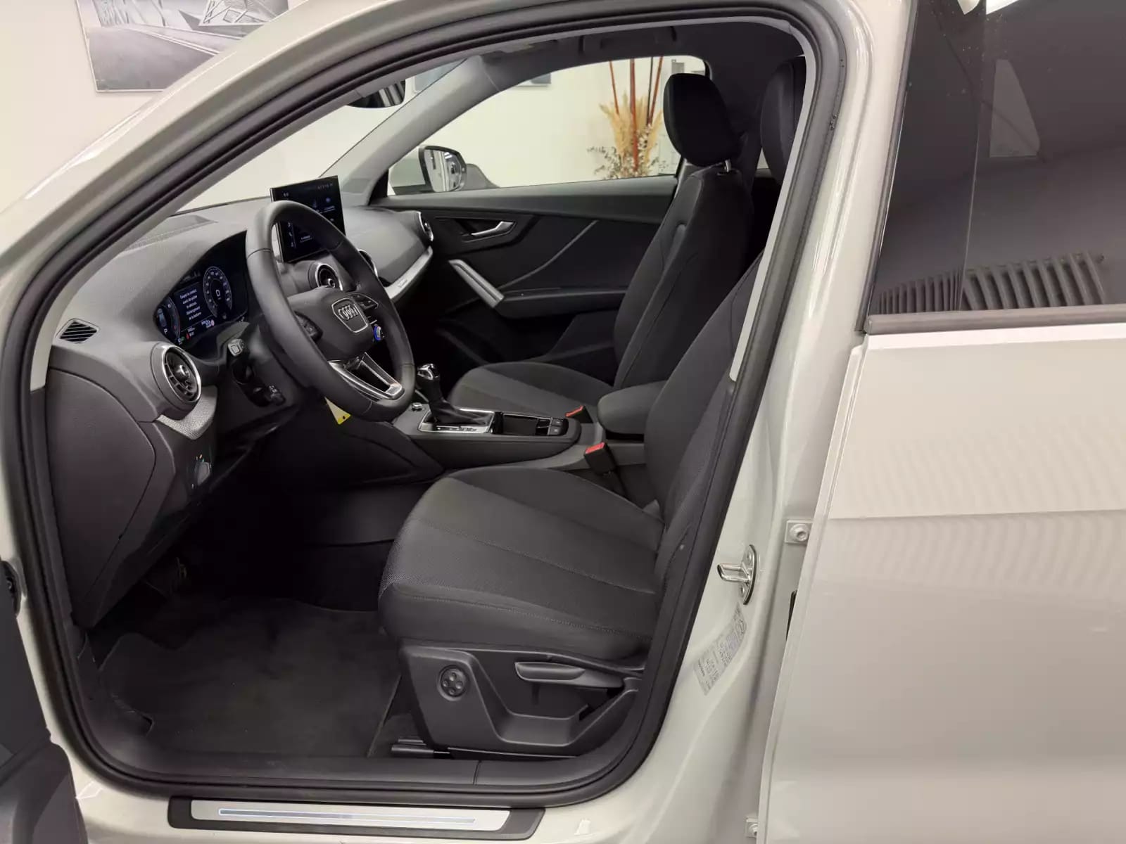 Audi Q2 advanced 35 TFSI 150 CV / 110kW S tronic - Photo 1