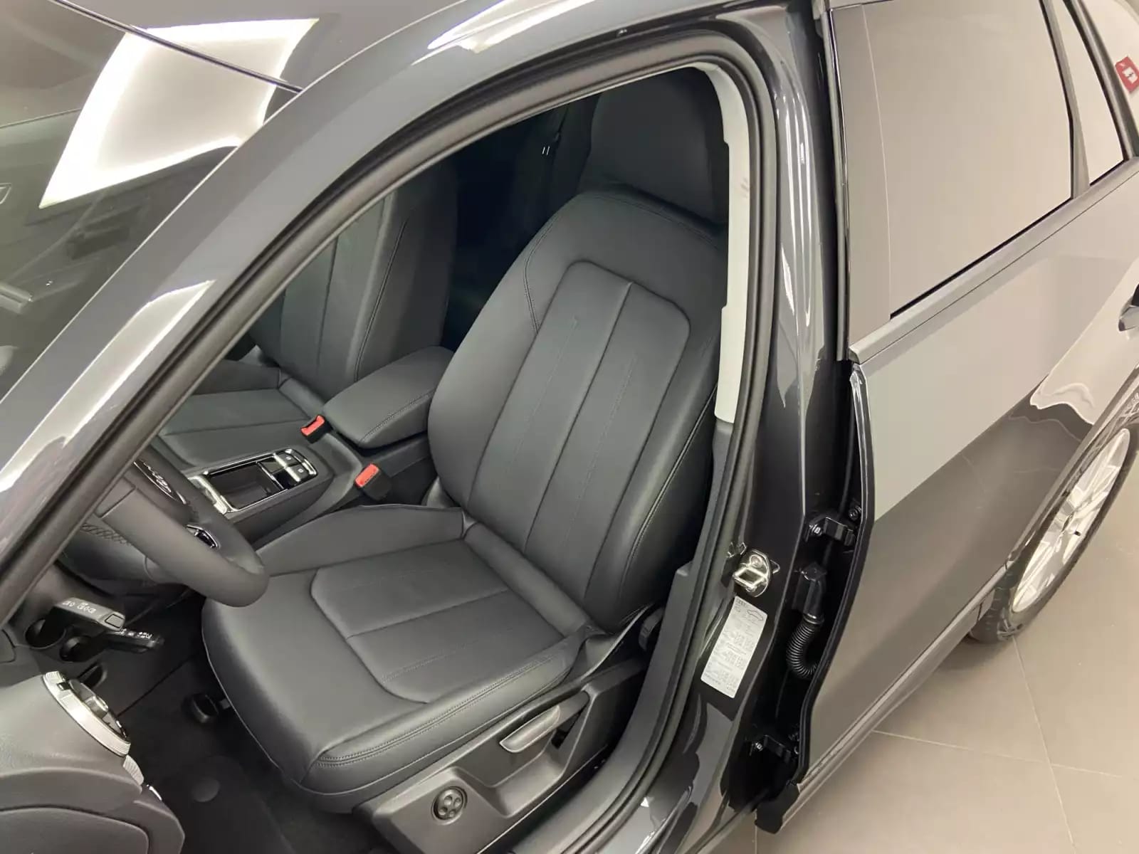 Audi Q2 advanced TDI 150 CH / 110 KW S tronic - Photo 1